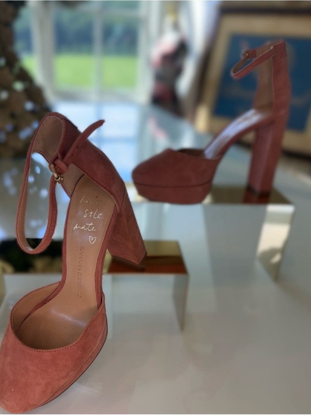 Banana Republic Suede Ankle-Strap Platform Heels in Dusty Rose size 6 New